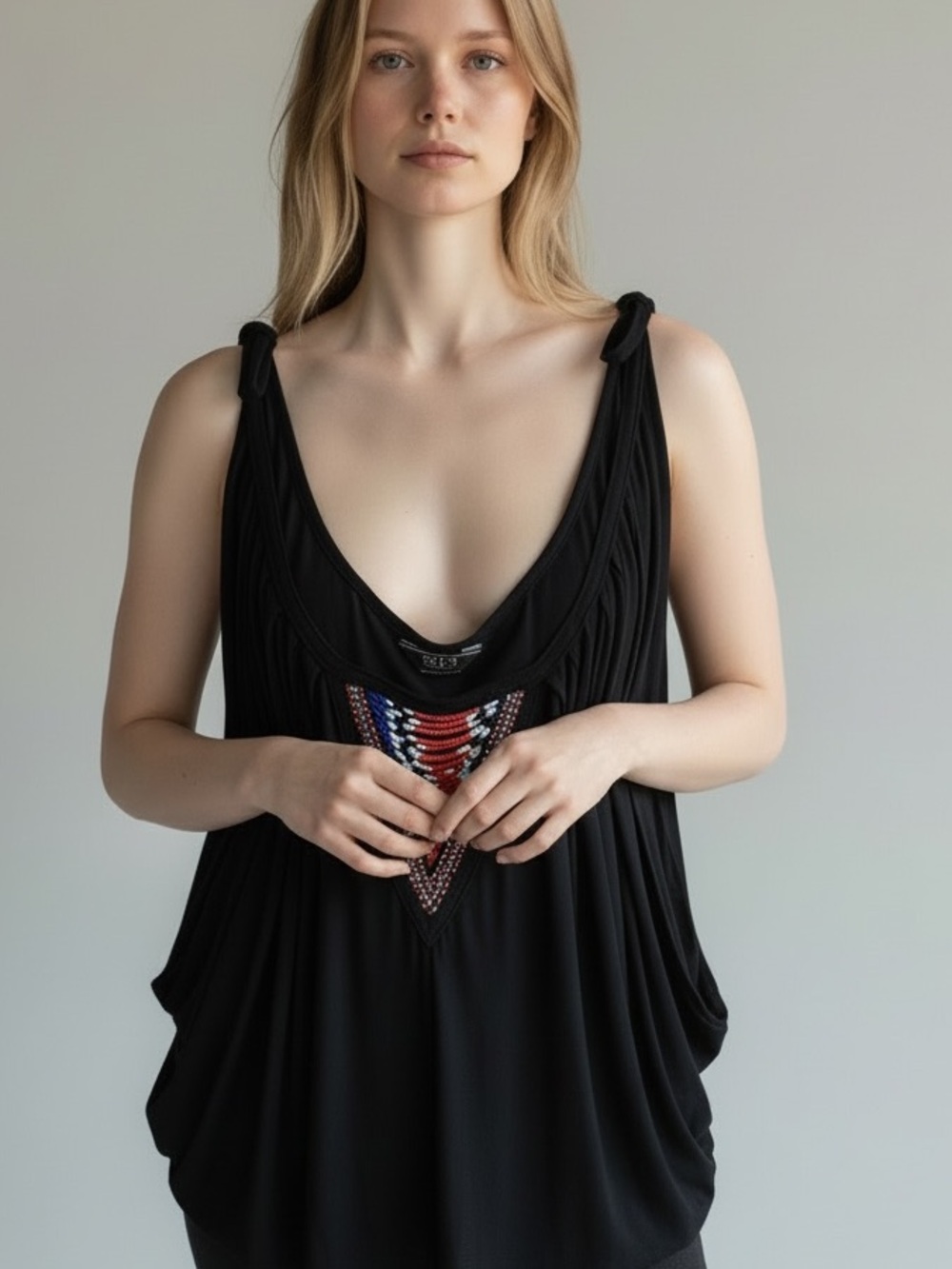 GUESS Bohemian Women’s Beads Black Sleeveless Top Size Small NWT